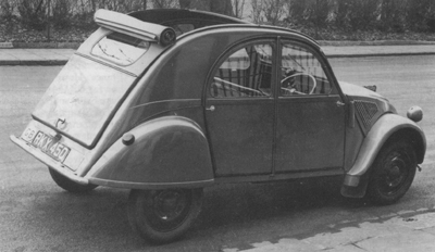 Slough-built Citro�n 2CV